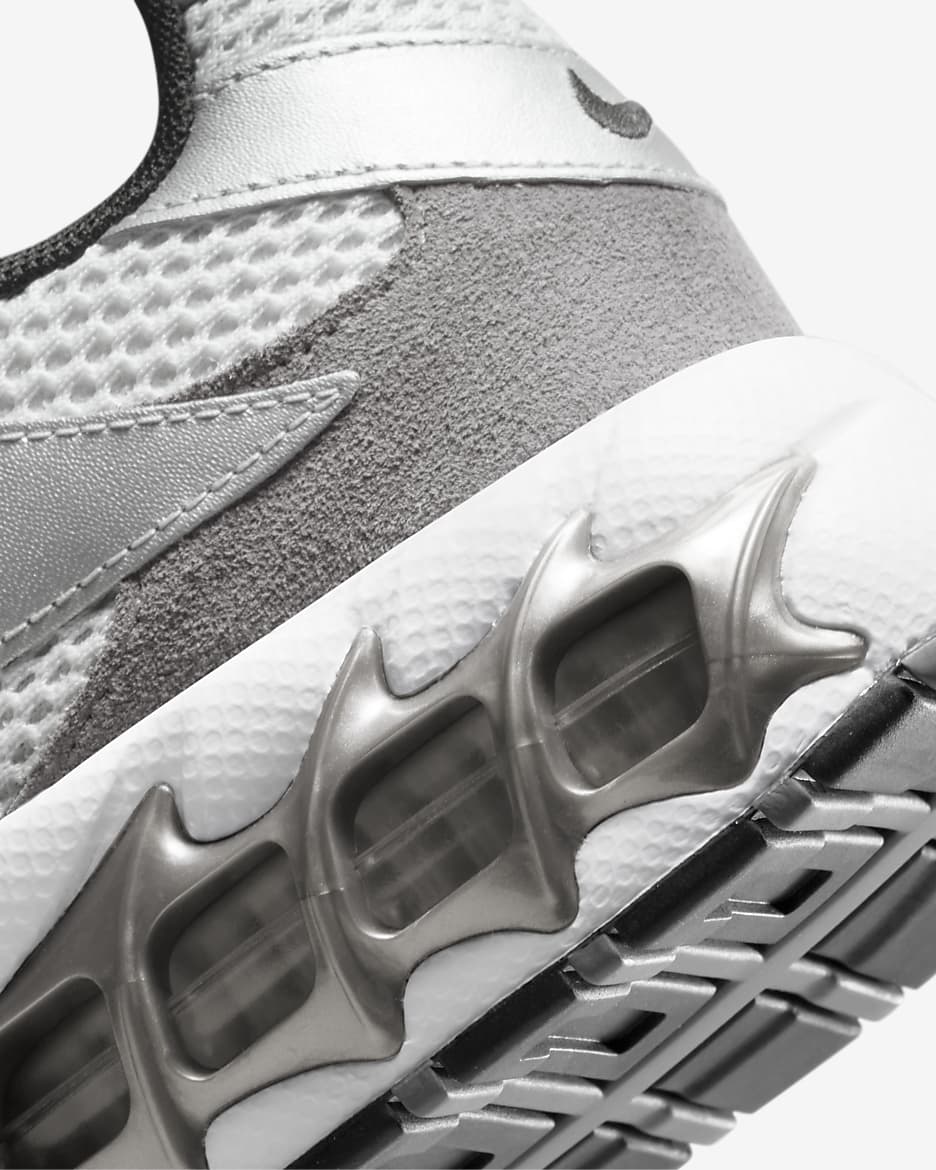 Nike silver running shoes best sale